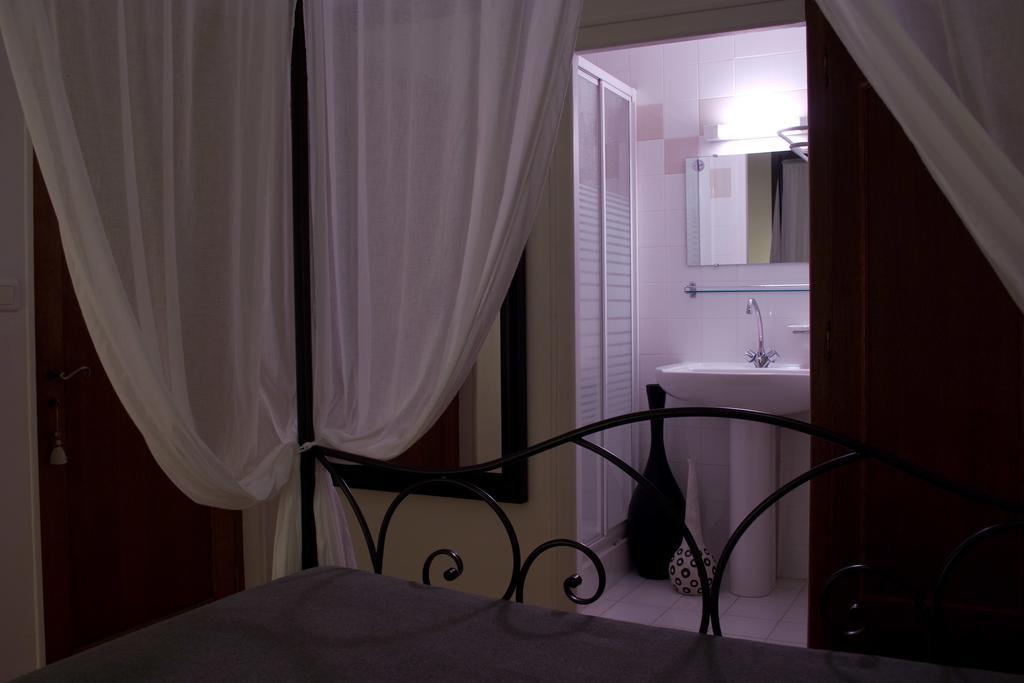 Chambres D'Hotes Domaine De La Brette Moncrabeau 部屋 写真